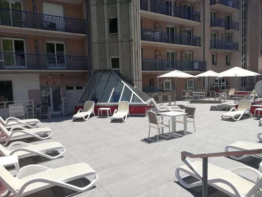 Appartement Prive Dans Residence Balneo Aladin Cauterets Kültér fotó