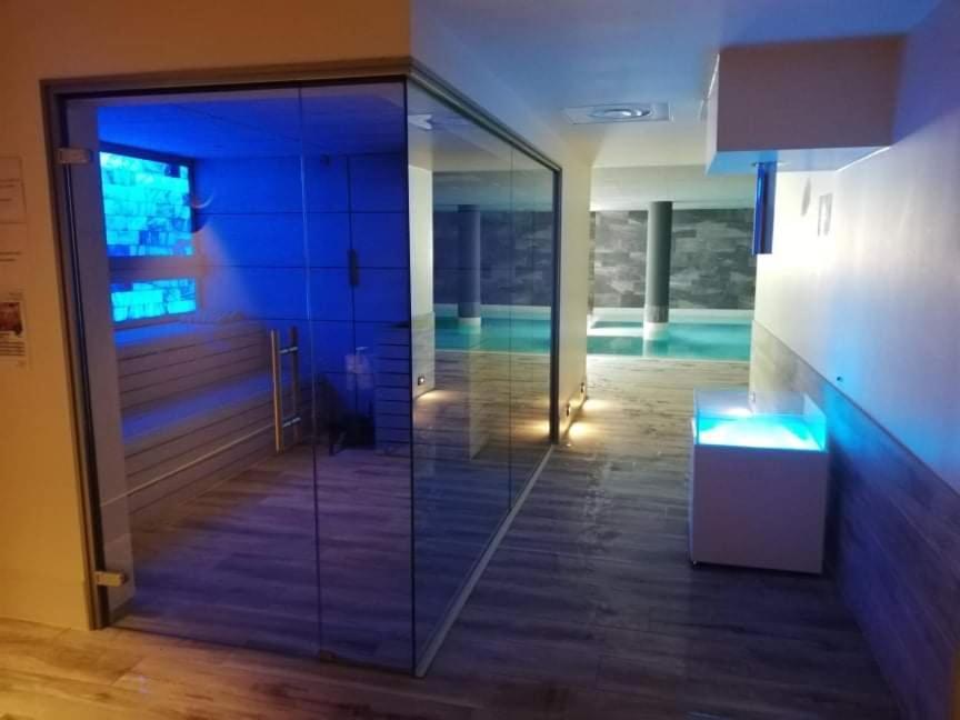 Appartement Prive Dans Residence Balneo Aladin Cauterets Kültér fotó